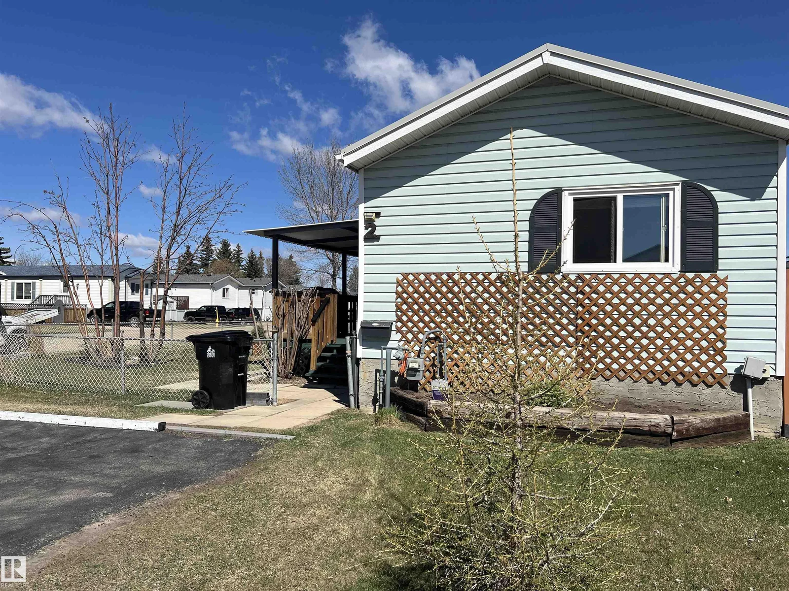 2 SUNSET BV, Spruce Grove - 2 bedroom Detached Single Family for sale