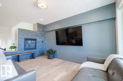 Interior photo 2 of 3386 Cutler CR SW