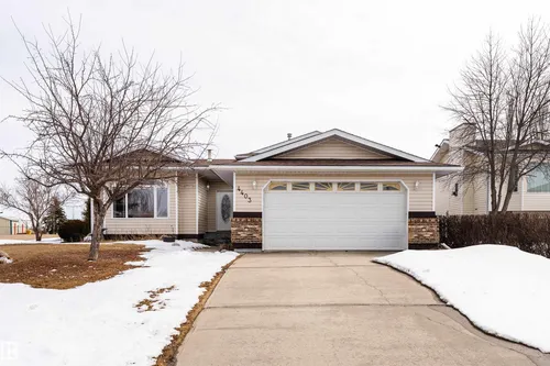 4403 YEOMAN DR, Onoway - $425,000