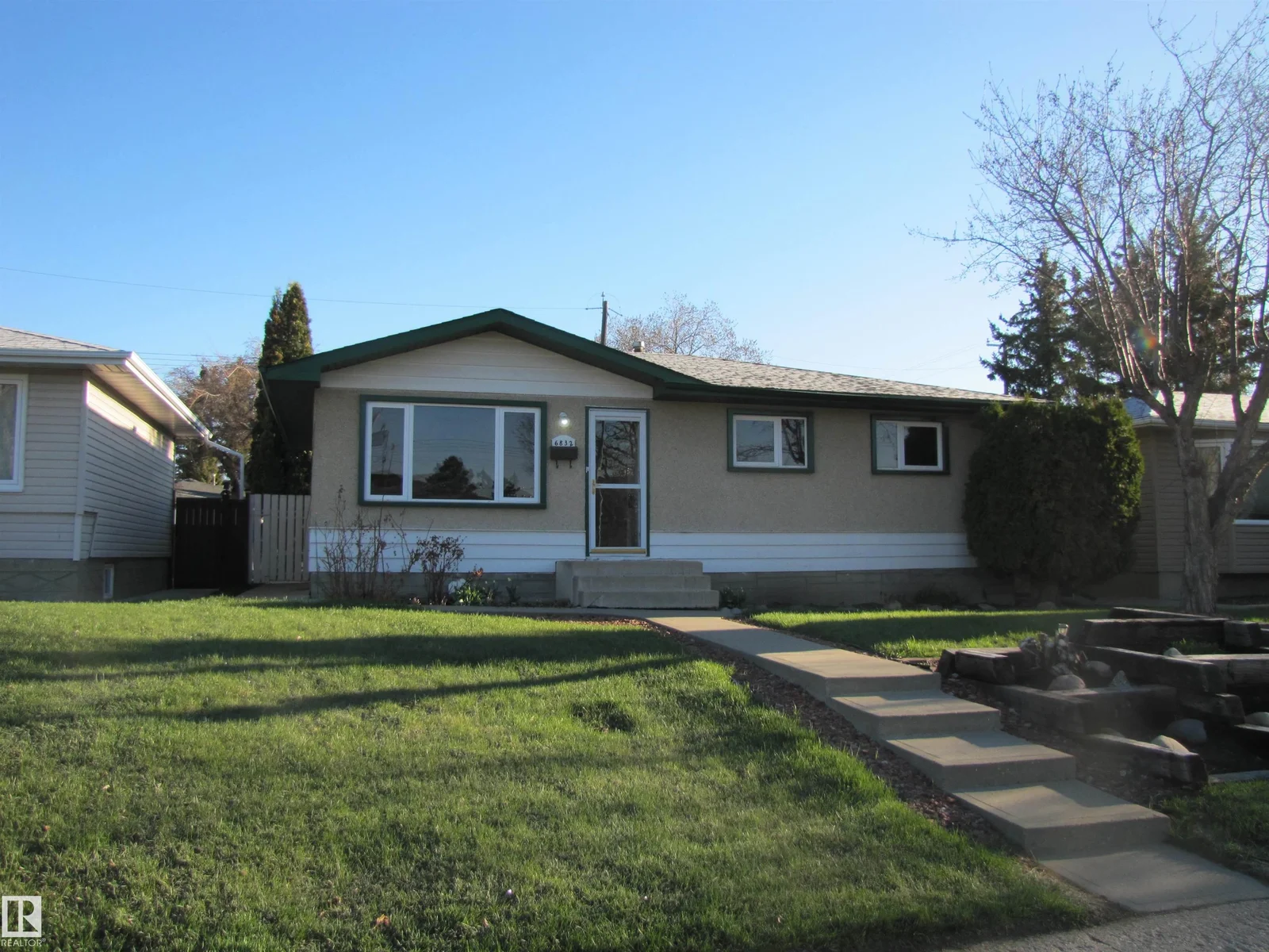 6832 83 AV NW, Edmonton - 5 bedroom Detached Single Family for sale
