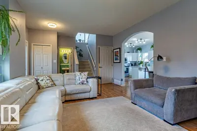 Interior photo 3 of 1676 TOMLINSON CM NW