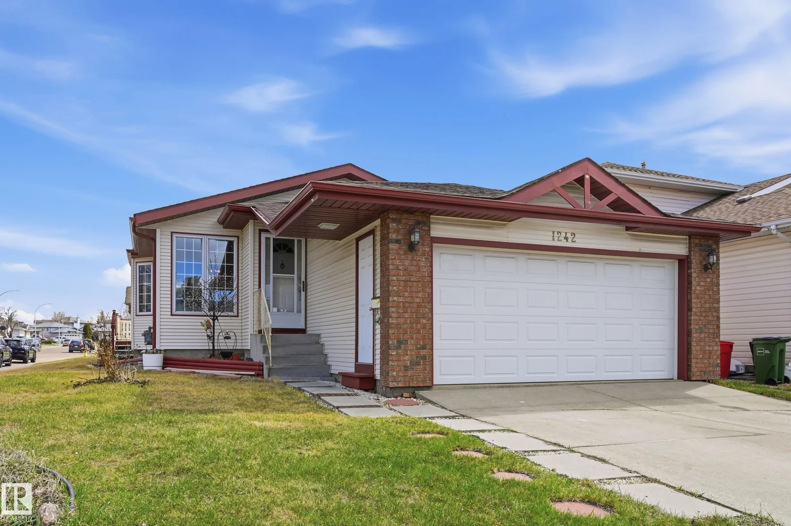 1242 JOYCE CR NW, Edmonton - 4 bedroom Detached Single Family for sale