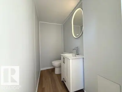 Interior photo 4 of 67 Ridgeway Drive NW