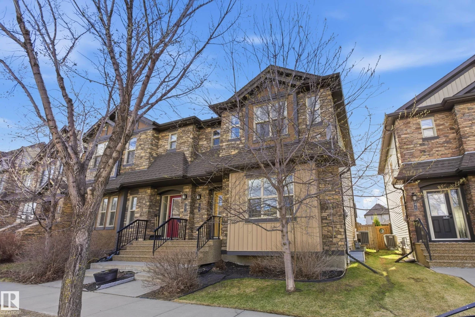 39 GREENBURY BV, Spruce Grove - 3 bedroom Duplex for sale