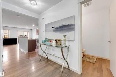 Interior photo 4 of 3048 16 AV NW