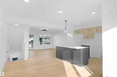 Interior photo 3 of 9 Edgewater CL