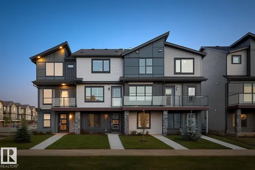 17 Edgewater CL