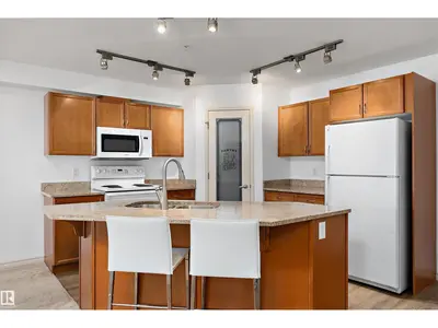 Interior photo 2 of #202 7510 89 ST NW