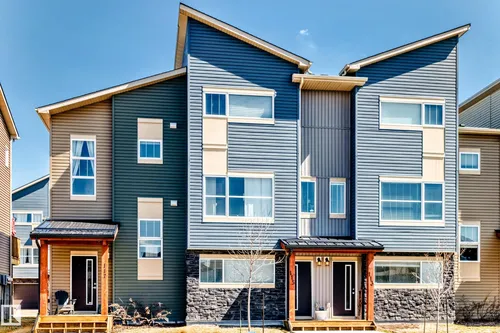 #115 401 SOUTHFORK DR, Leduc - $245,000