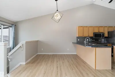 Interior photo 3 of 15109 MILLER BV NW