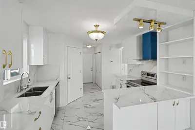 Interior photo 2 of 
