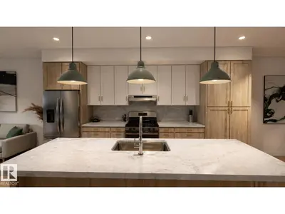 Interior photo 3 of 9007 92 ST NW