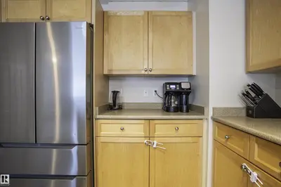 Interior photo 4 of 36 HARTWICK LO