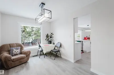 Interior photo 2 of 10423 35 AV NW