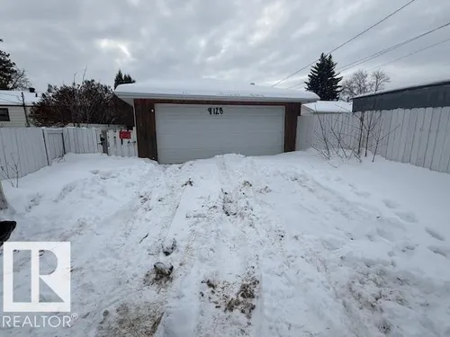 9128 129b Avenue NW, Edmonton - $370,000