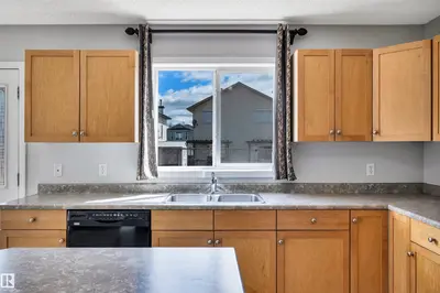 Interior photo 4 of 4316 151 AV NW