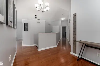 Interior photo 4 of 21 Power DR