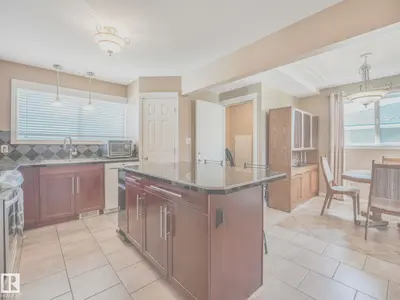 Interior photo 4 of 12715 95 ST NW