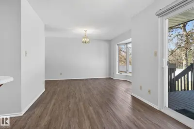 Interior photo 2 of #46 903 109 ST NW
