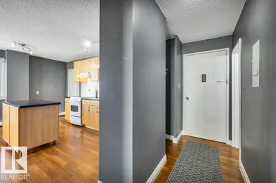 Interior photo 2 of #403 10021 116 ST NW