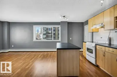 Interior photo 3 of #403 10021 116 ST NW