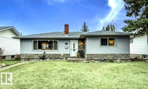 16012 88 AV NW, Edmonton - $448,888