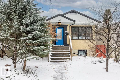 11107 78 AV NW, Edmonton - $538,000