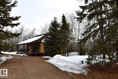 375 Perch CR, Rural Smoky Lake County - $199,999