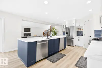 Interior photo 2 of 22 ORCHID CR