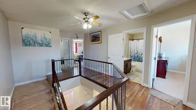 Interior photo 4 of 4017 41B Ave