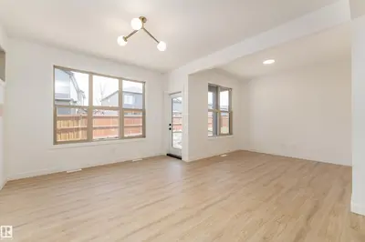 Interior photo 3 of 12 GABLE CM