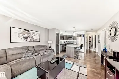 Interior photo 3 of #43 3305 Orchards LI SW