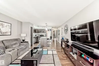 Interior photo 2 of #43 3305 Orchards LI SW