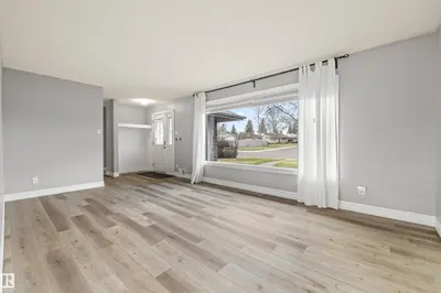 Interior photo 4 of 7927 71 AV NW