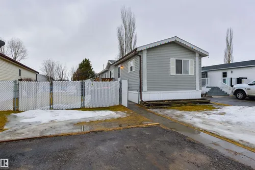 #172 3400 48 ST, Stony Plain - $225,000