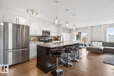 Interior photo 1 of 7135 CARDINAL WY SW