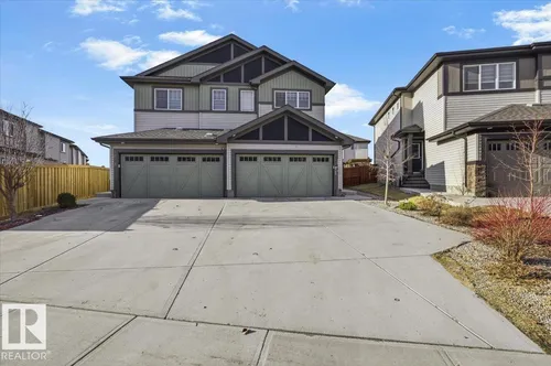 9046 COOPER LI SW, Edmonton - $454,900