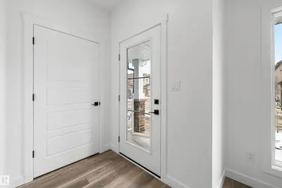 Interior photo 1 of 335 Sunland WY