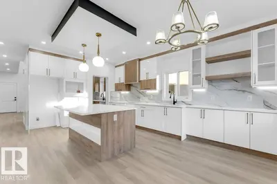 Interior photo 3 of 6032 19 ST NE