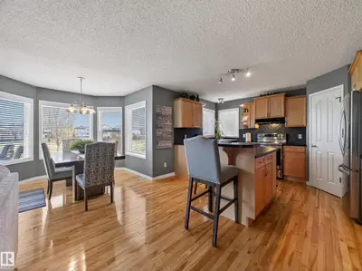 Interior photo 3 of 18 FOXBORO RU