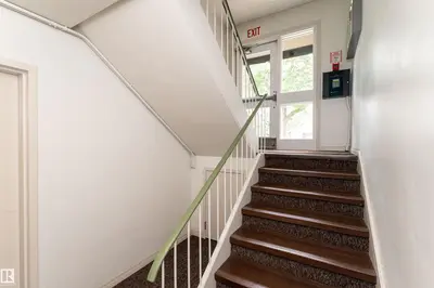 Interior photo 2 of #5 8807 101 ST NW