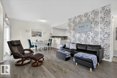 Interior photo 3 of #17 1179 SUMMERSIDE DR SW