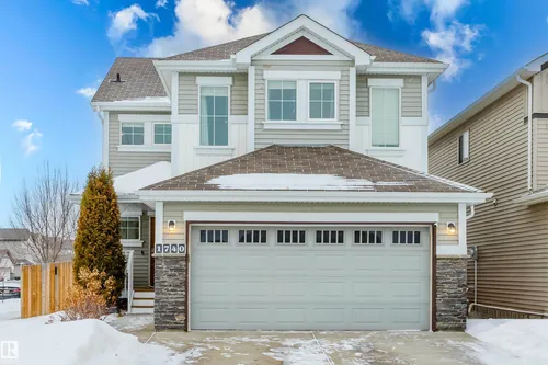 1740 59 ST SW, Edmonton - $569,900
