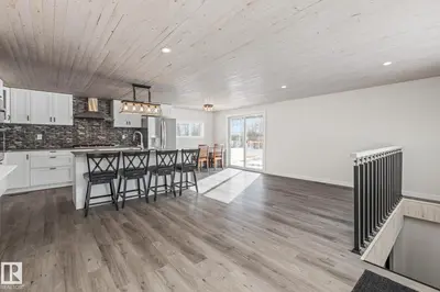 Interior photo 2 of 650003 RGE ROAD 214