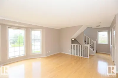 Interior photo 1 of 10903 8 AV SW