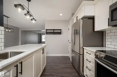 Interior photo 2 of #58 1391 STARLING DR NW