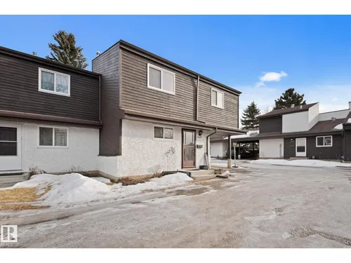 6063 35A AV NW, Edmonton - $199,900