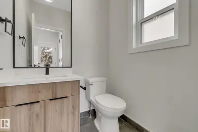 Interior photo 3 of 11132 72 AV NW