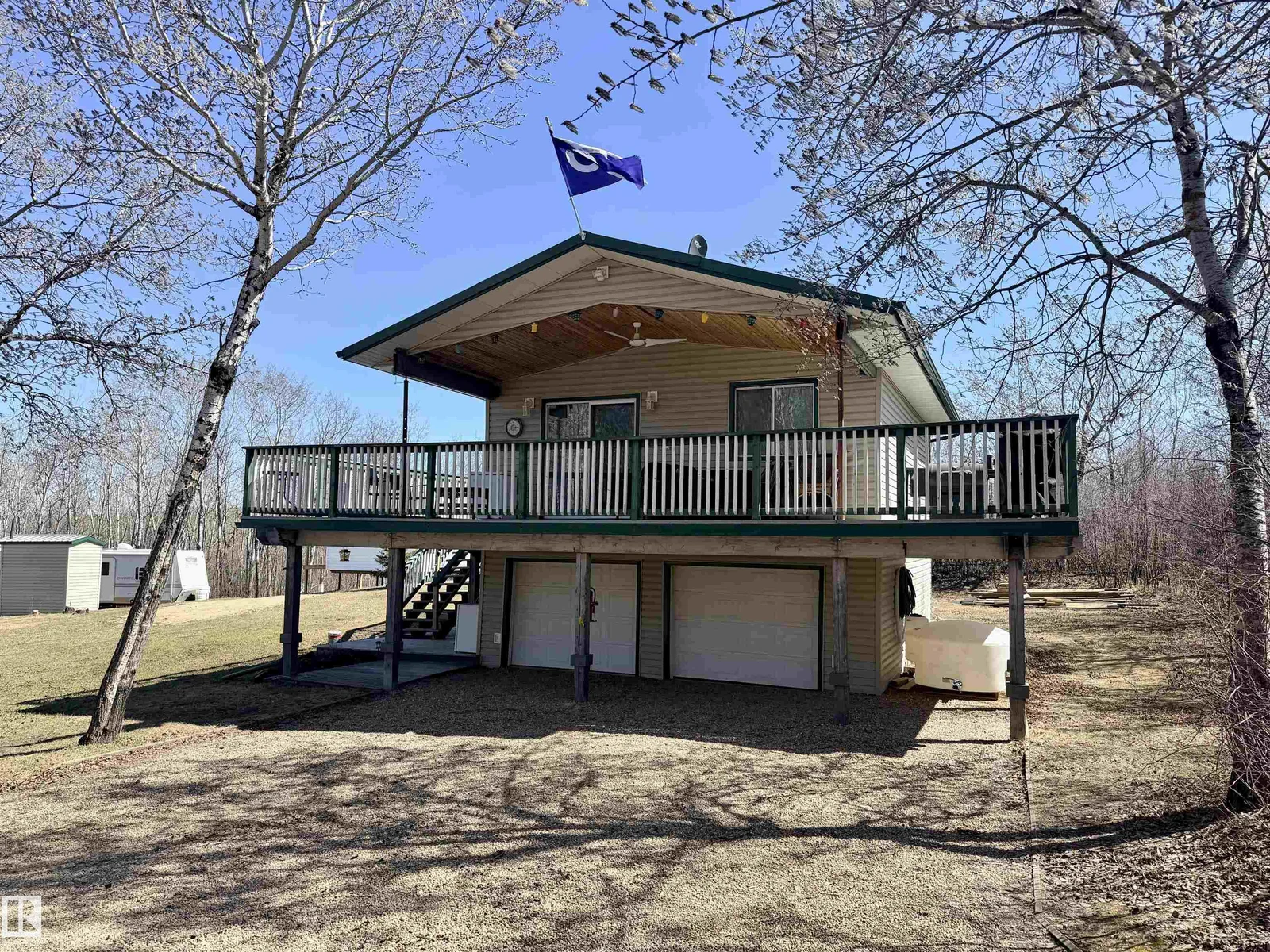 61 562007 RR 113, Rural Two Hills County - 2 bedroom Cottage for sale