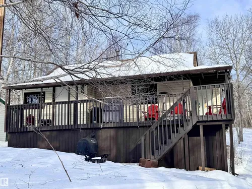 131 Sandy Beach AV, Rural Two Hills County - $229,900